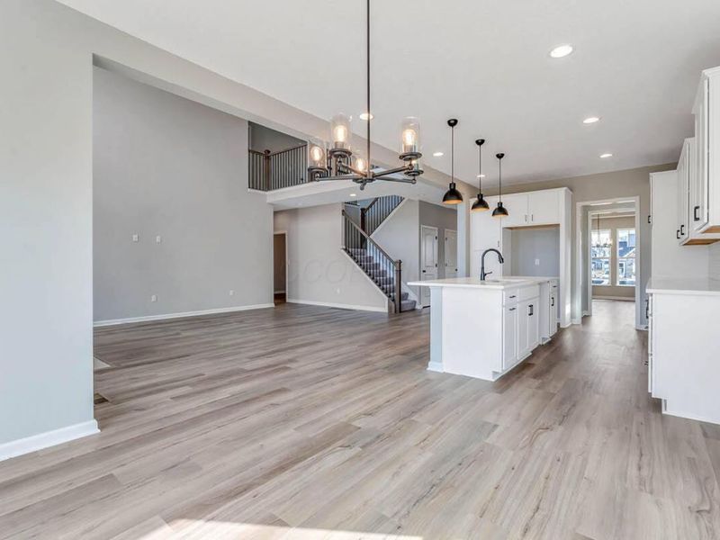 5447 Scotch Woods Drive, Grove City, OH 43123 Photo 13