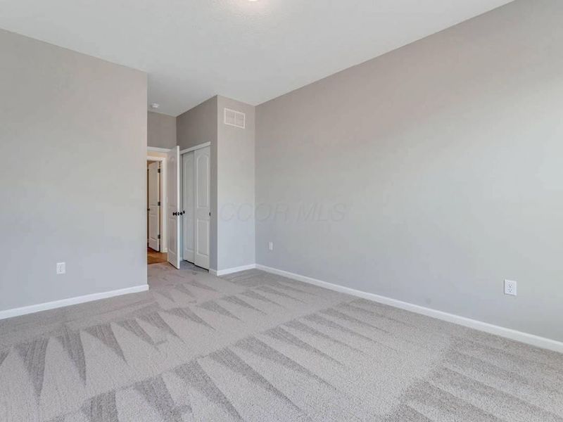 5447 Scotch Woods Drive, Grove City, OH 43123 Photo 19