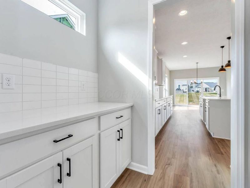 5447 Scotch Woods Drive, Grove City, OH 43123 Photo 7