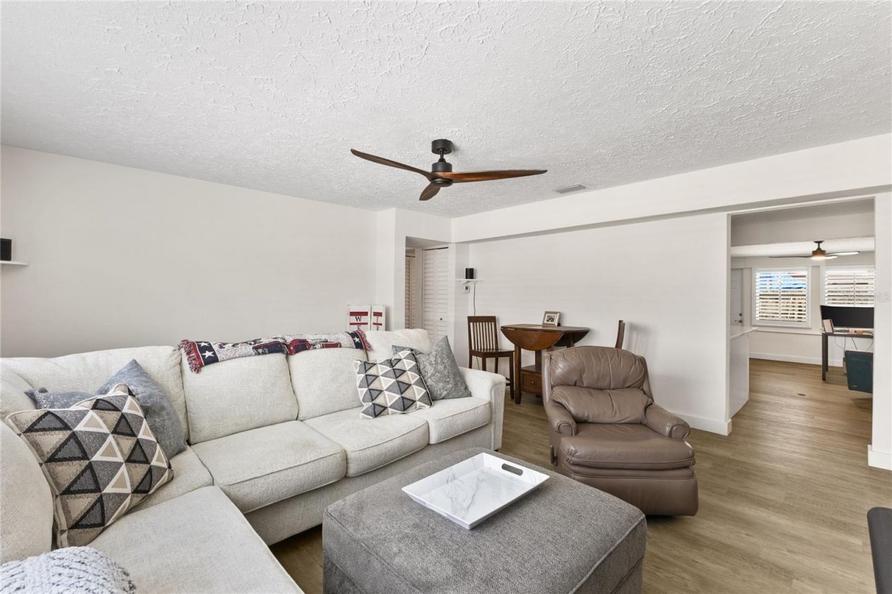 163 Sunway Avenue, Sarasota, FL 34237 Photo