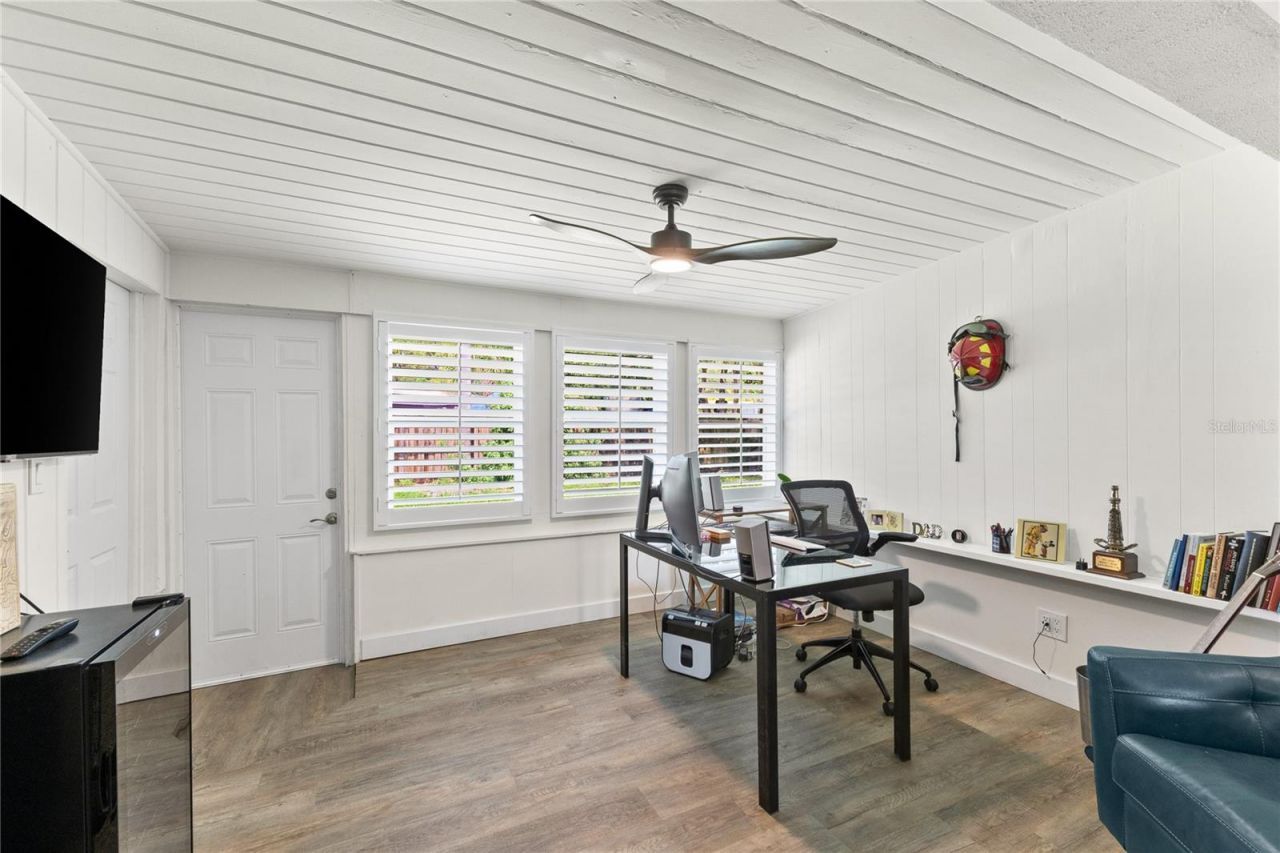 163 Sunway Avenue, Sarasota, FL 34237 Photo