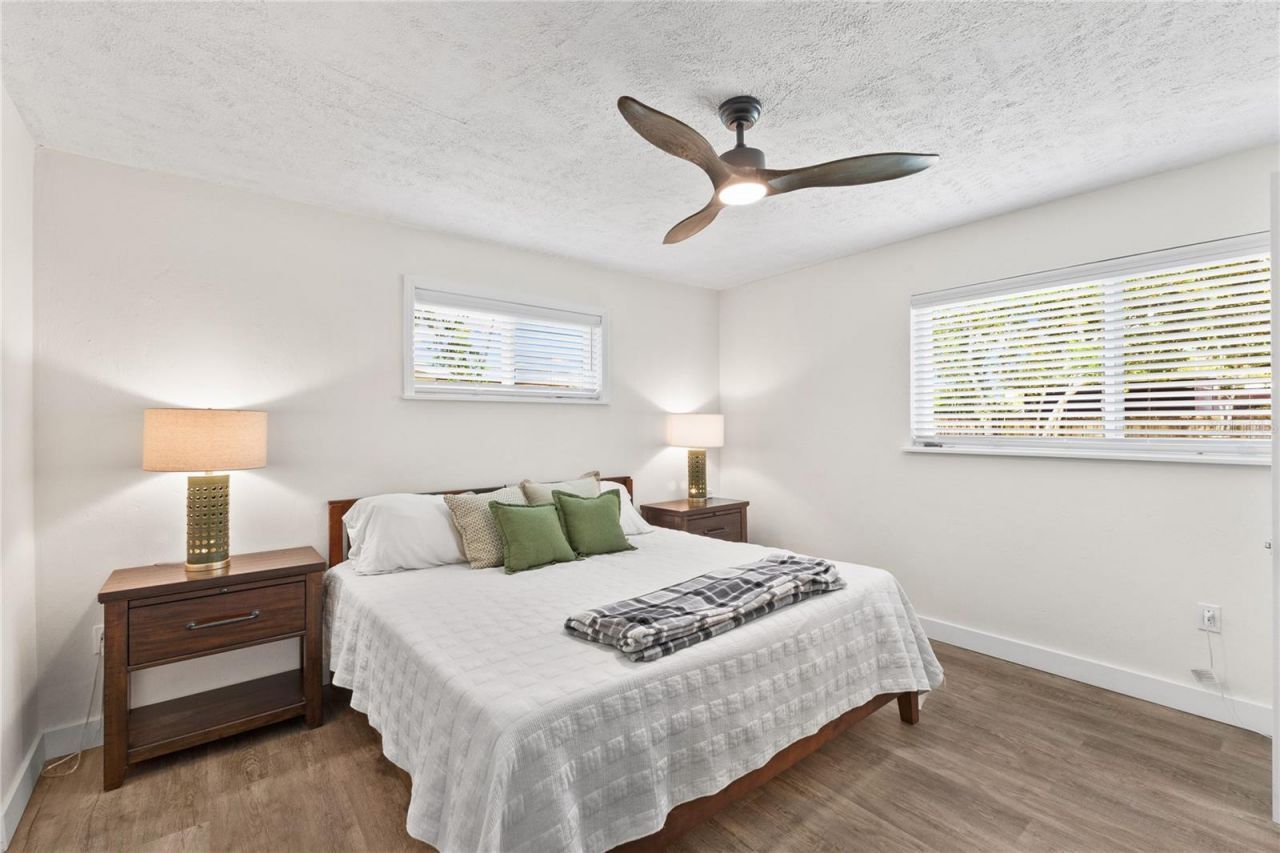 163 Sunway Avenue, Sarasota, FL 34237 Photo