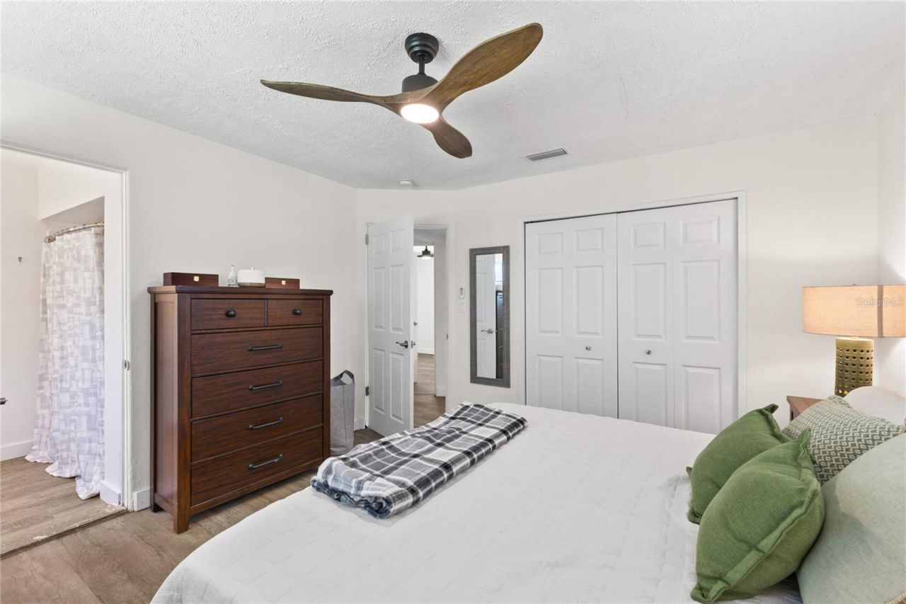 163 Sunway Avenue, Sarasota, FL 34237 Photo