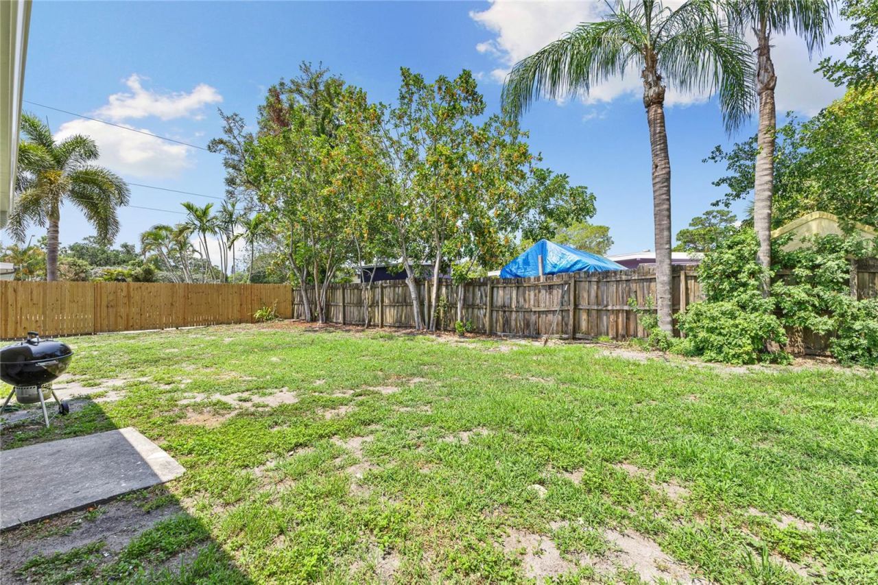 163 Sunway Avenue, Sarasota, FL 34237 Photo