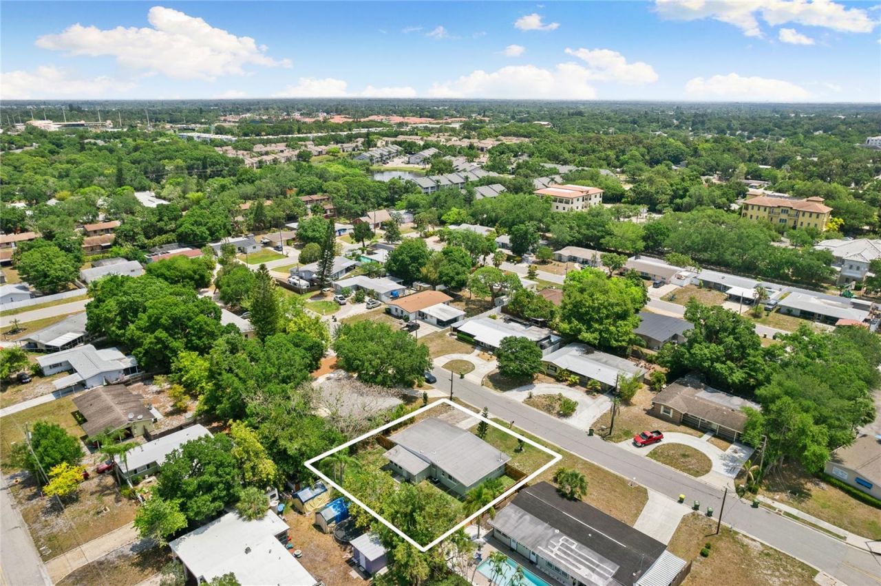 163 Sunway Avenue, Sarasota, FL 34237 Photo