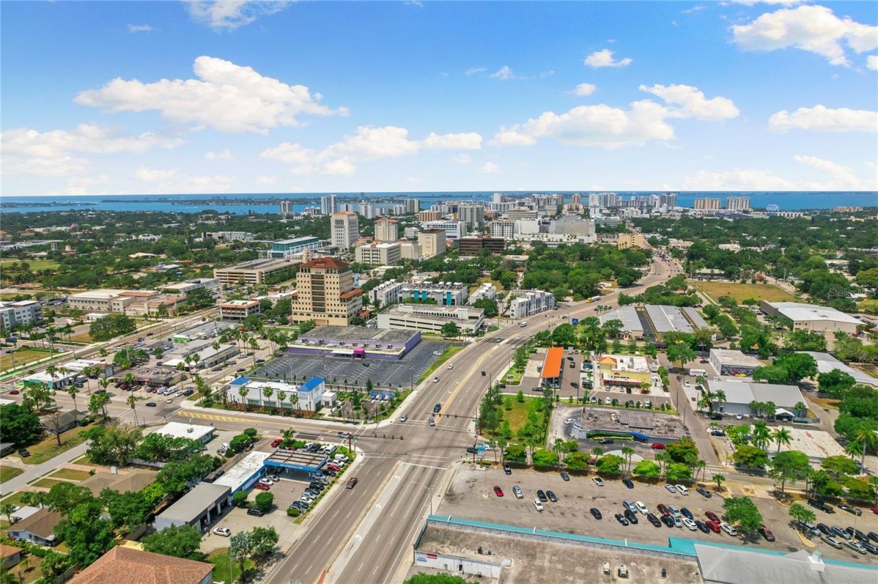 163 Sunway Avenue, Sarasota, FL 34237 Photo