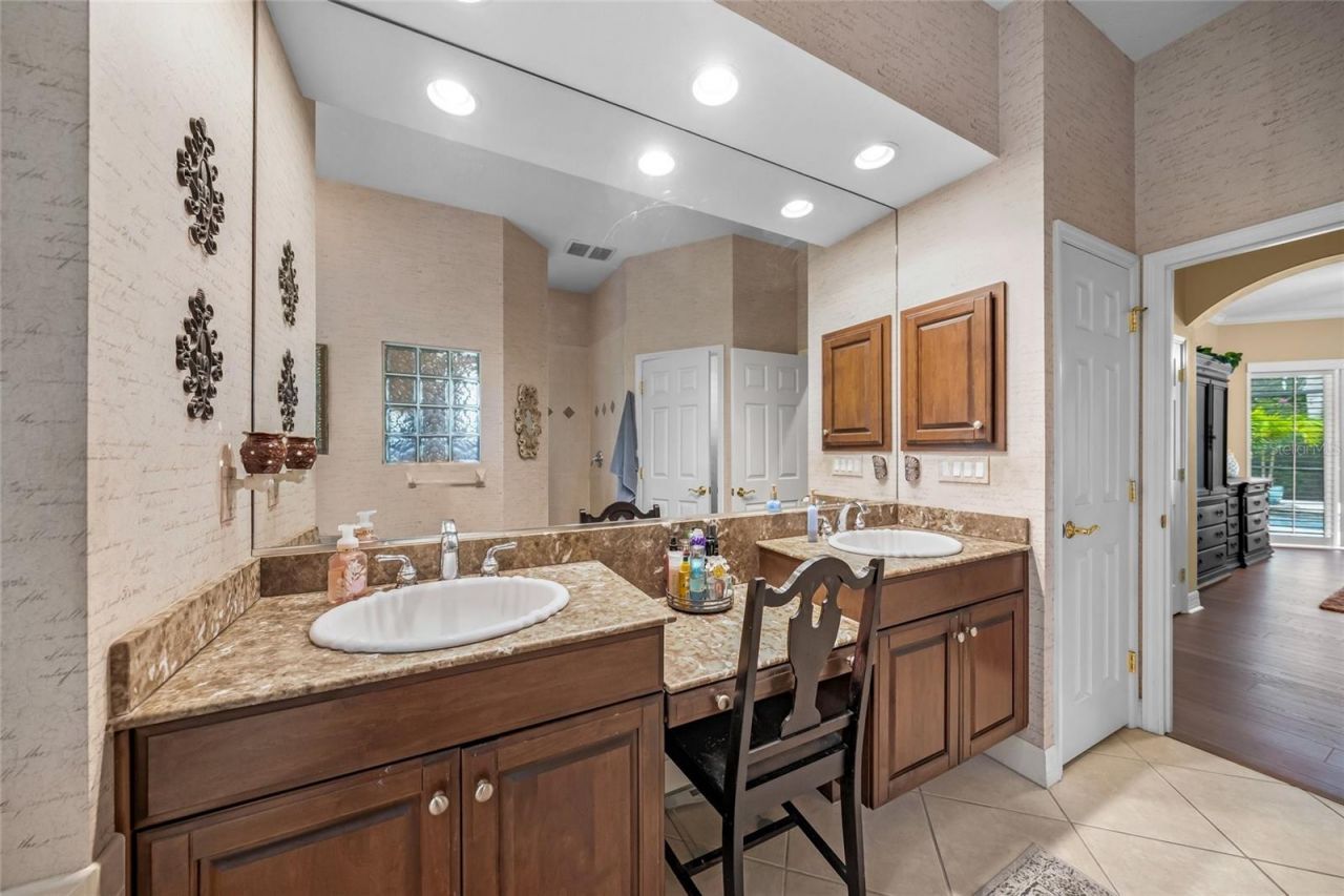 3711 Eagle Hammock Drive, Sarasota, FL 34240 Photo