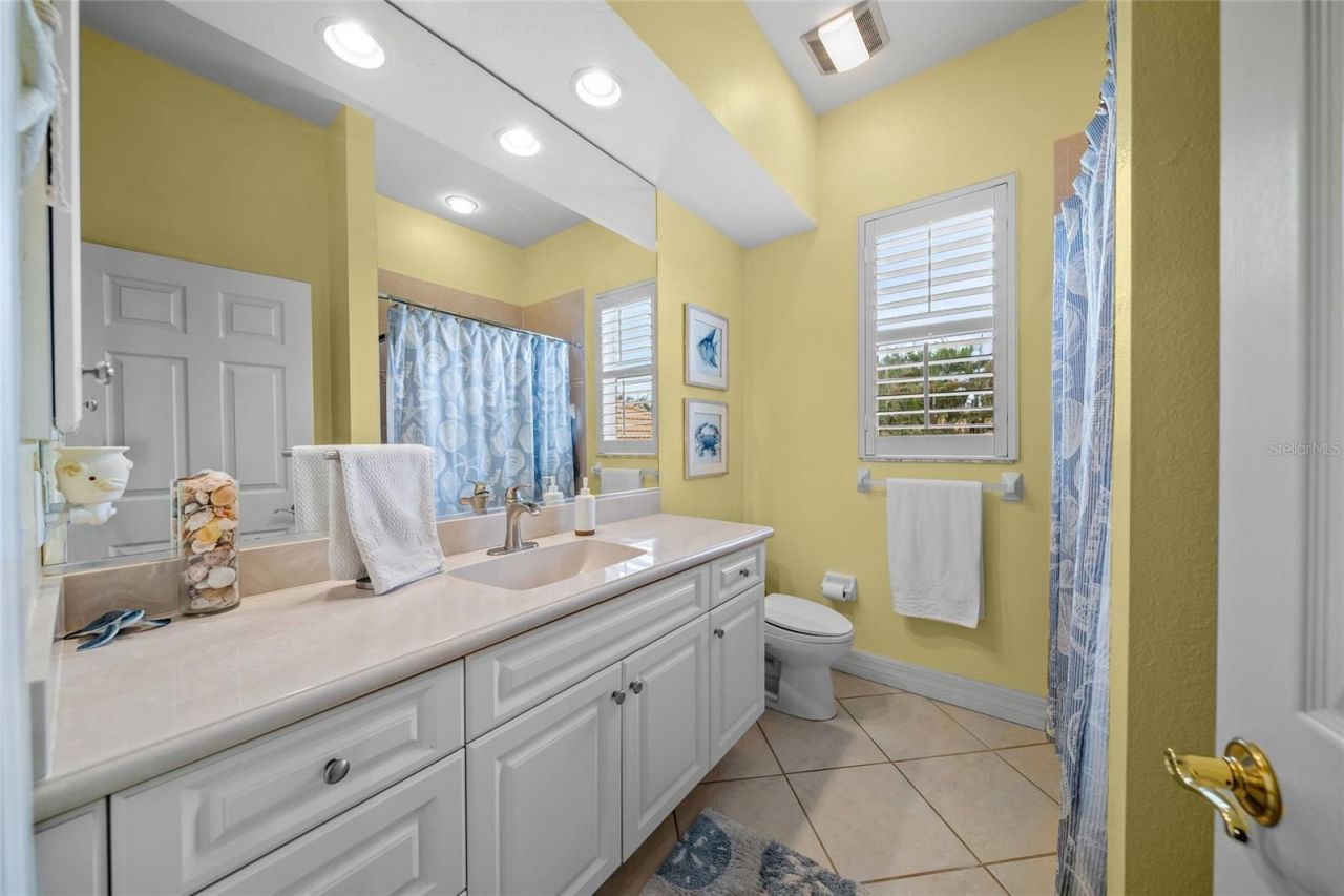 3711 Eagle Hammock Drive, Sarasota, FL 34240 Photo