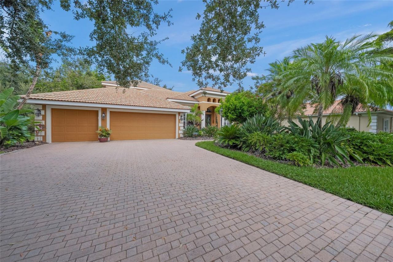 3711 Eagle Hammock Drive, Sarasota, FL 34240 Photo