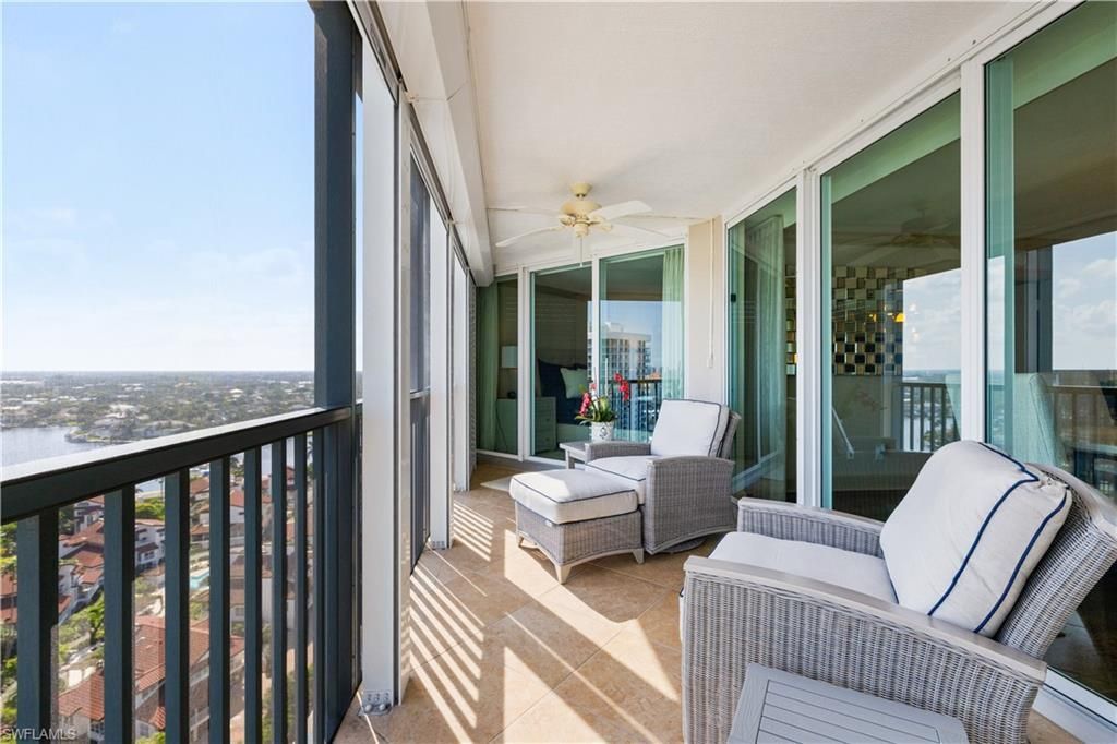 4651 Gulf Shore Blvd N, Unit 1805, Naples, FL 34103 Photo