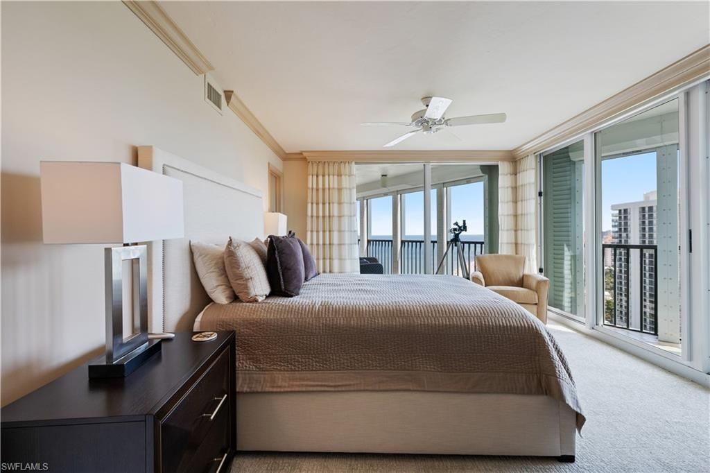 4651 Gulf Shore Blvd N, Unit 1805, Naples, FL 34103 Photo