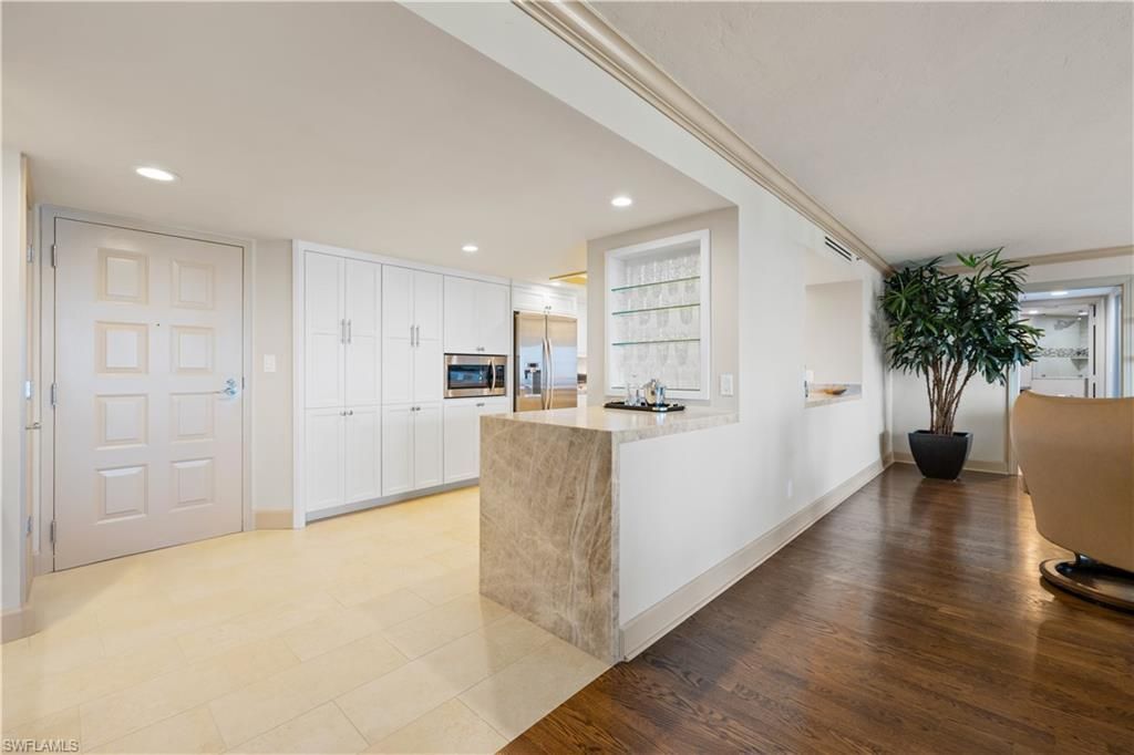 4651 Gulf Shore Blvd N, Unit 1805, Naples, FL 34103 Photo