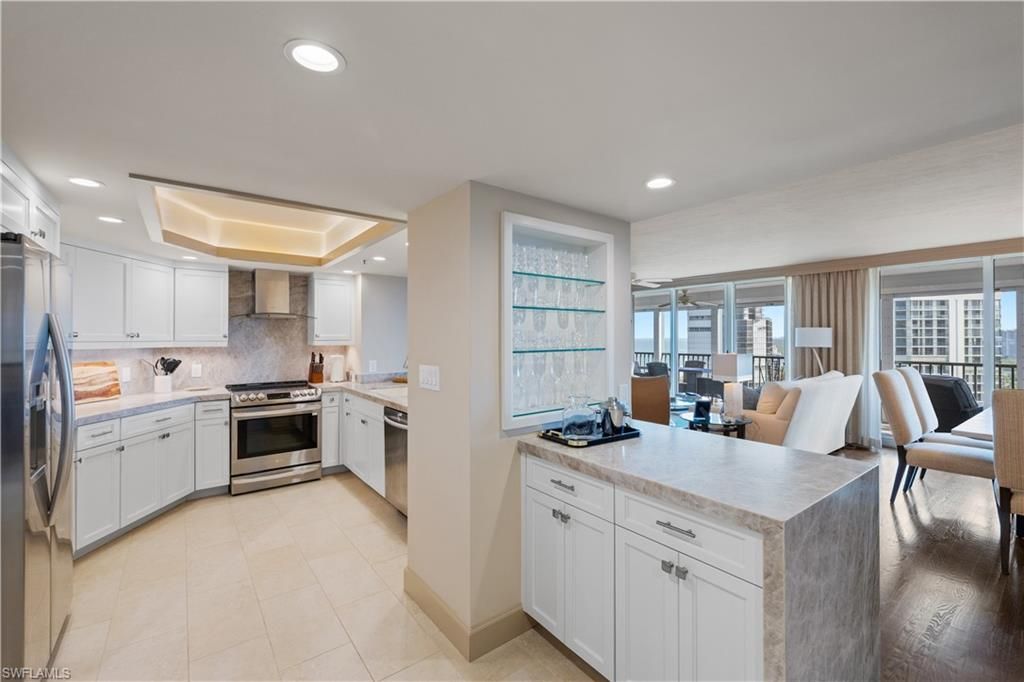 4651 Gulf Shore Blvd N, Unit 1805, Naples, FL 34103 Photo