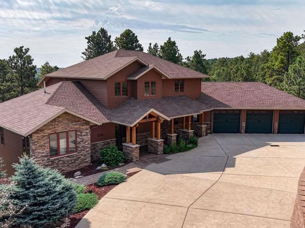 5730 WILDWOOD DR, Rapid City, SD 57702