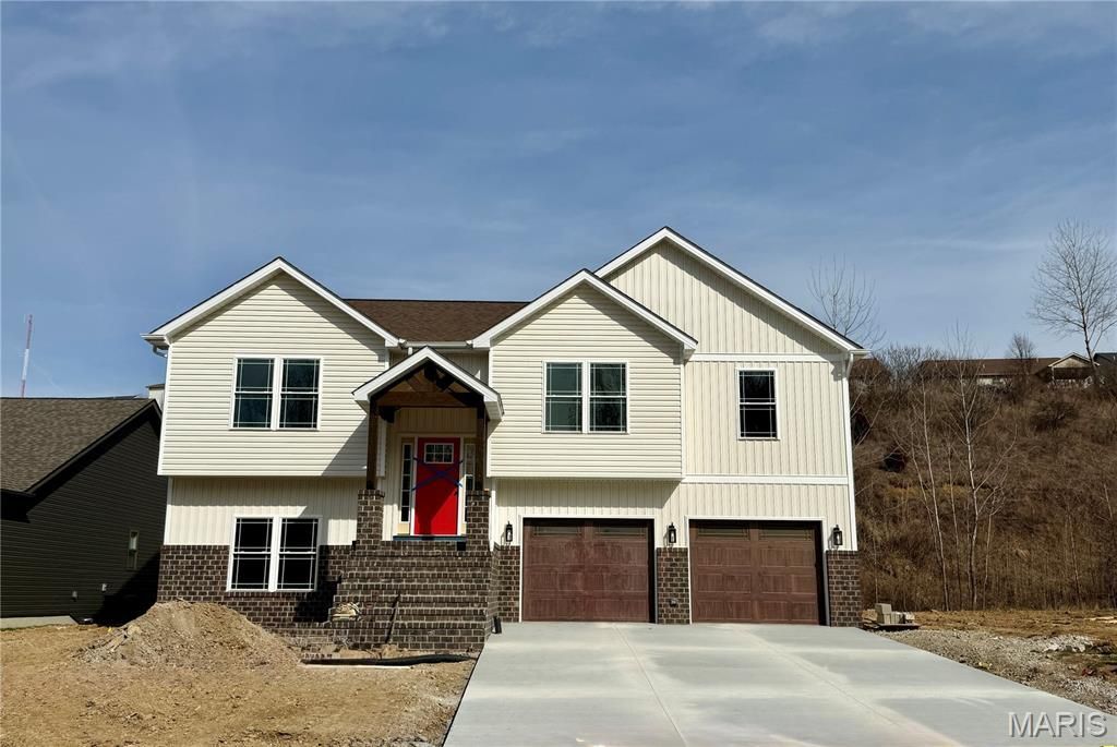 7964 Walker Meadows Drive, Caseyville, IL 62232 Main Photo