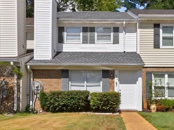 1044 Fairfax Drive, Tuscaloosa, AL 35406