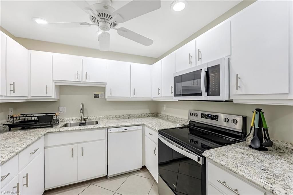 509 Roma Ct, Unit 202, Naples, FL 34110 Photo
