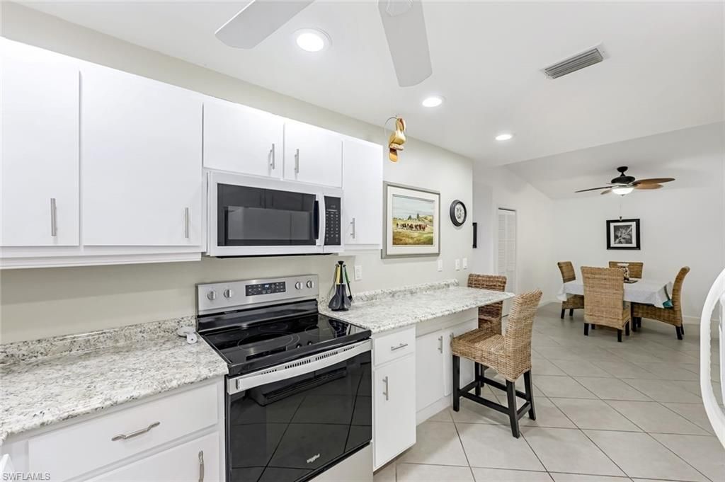 509 Roma Ct, Unit 202, Naples, FL 34110 Photo
