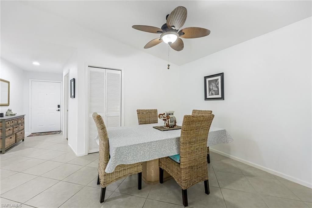 509 Roma Ct, Unit 202, Naples, FL 34110 Photo