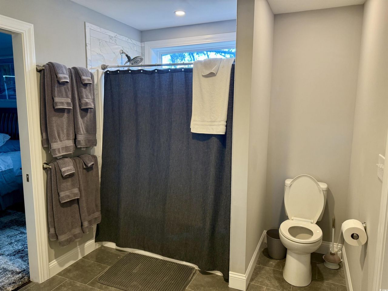 100 Oak Bay Dr. Photo 17