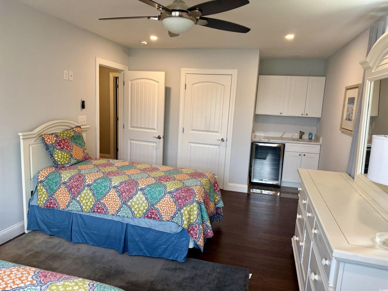 100 Oak Bay Dr. Photo 21