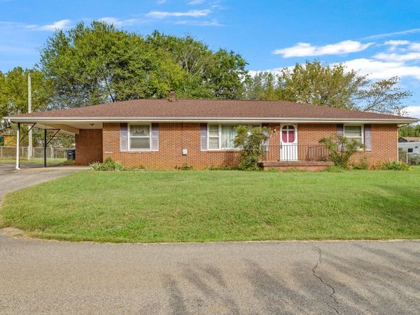 400 Warren Street, Athens, TN 37303