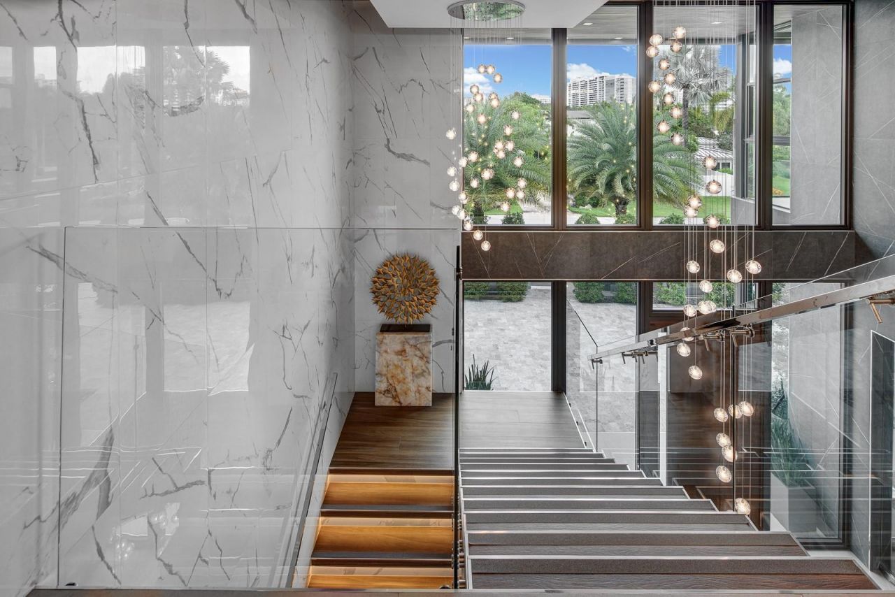 671 Middle River Drive, Fort Lauderdale, FL 33304 Photo