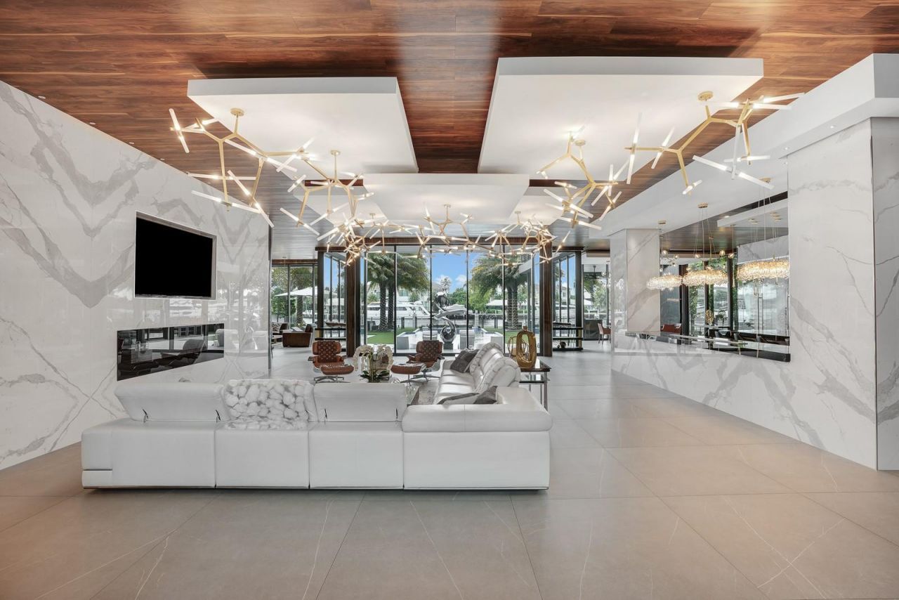 671 Middle River Drive, Fort Lauderdale, FL 33304 Photo