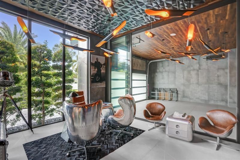 671 Middle River Dr, Fort Lauderdale, FL 33304 Photo