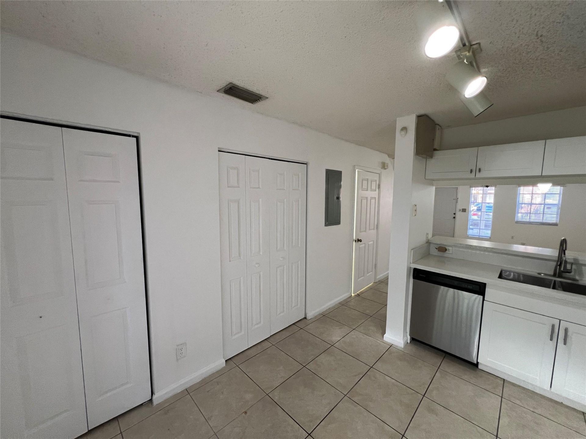 6756 Sienna Club Drive, Unit 6756, Lauderhill, FL 33319 Photo