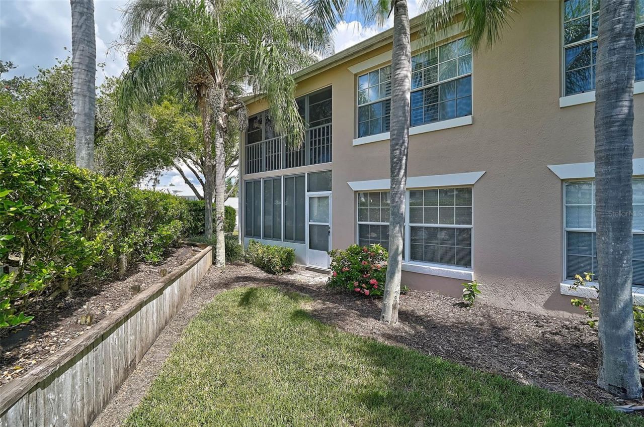 4705 Sand Trap Street Circle E, Unit 106, Bradenton, FL 34203 Photo