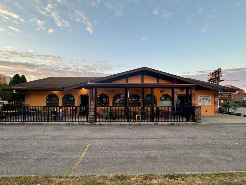 7475 Hutchinson Avenue, Columbus, OH 43235 Photo 2