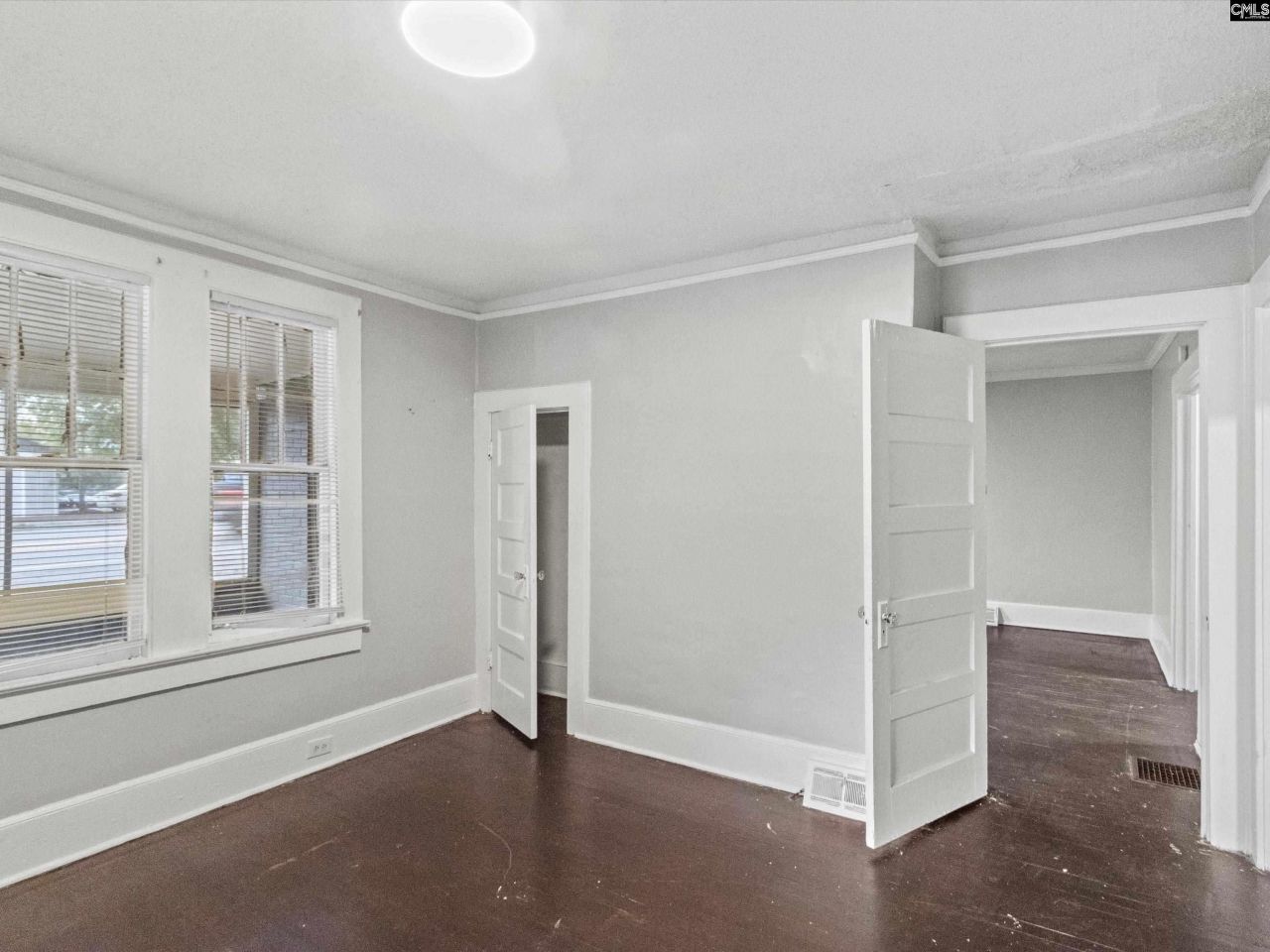 5018 N Main Street Photo 15