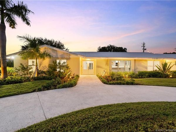 1609 NW River Trail, Stuart, FL 34994