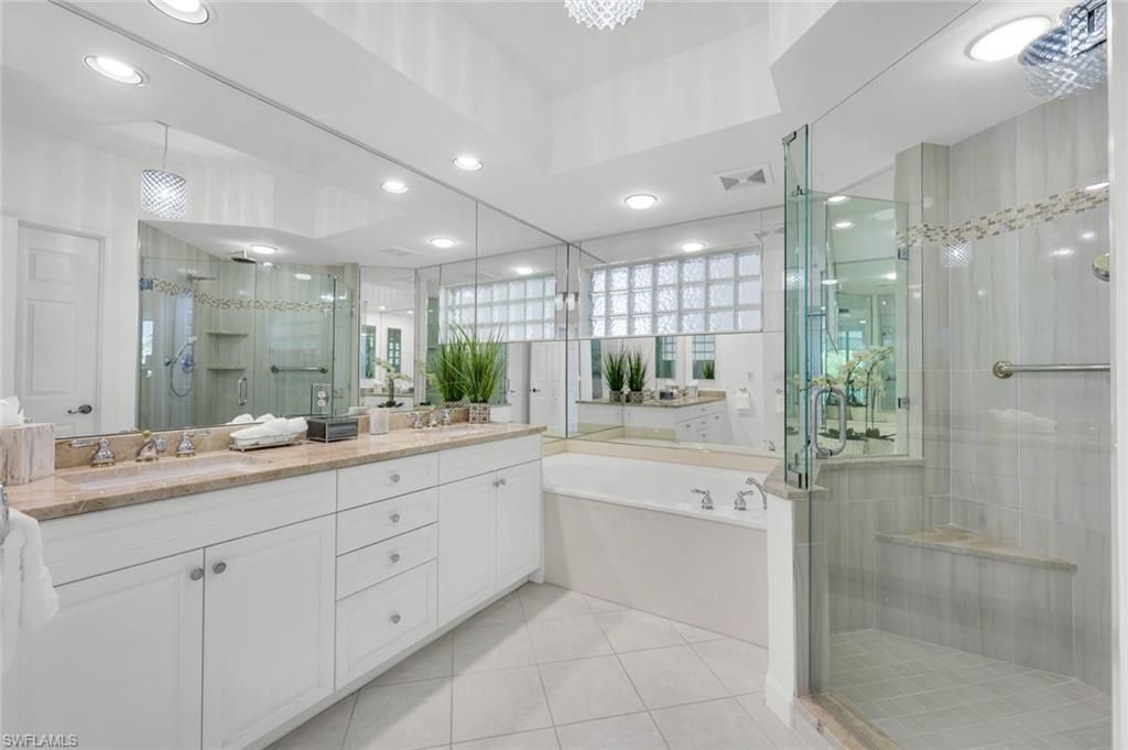 315 Dunes Blvd, Unit 201, Naples, FL 34110 Photo