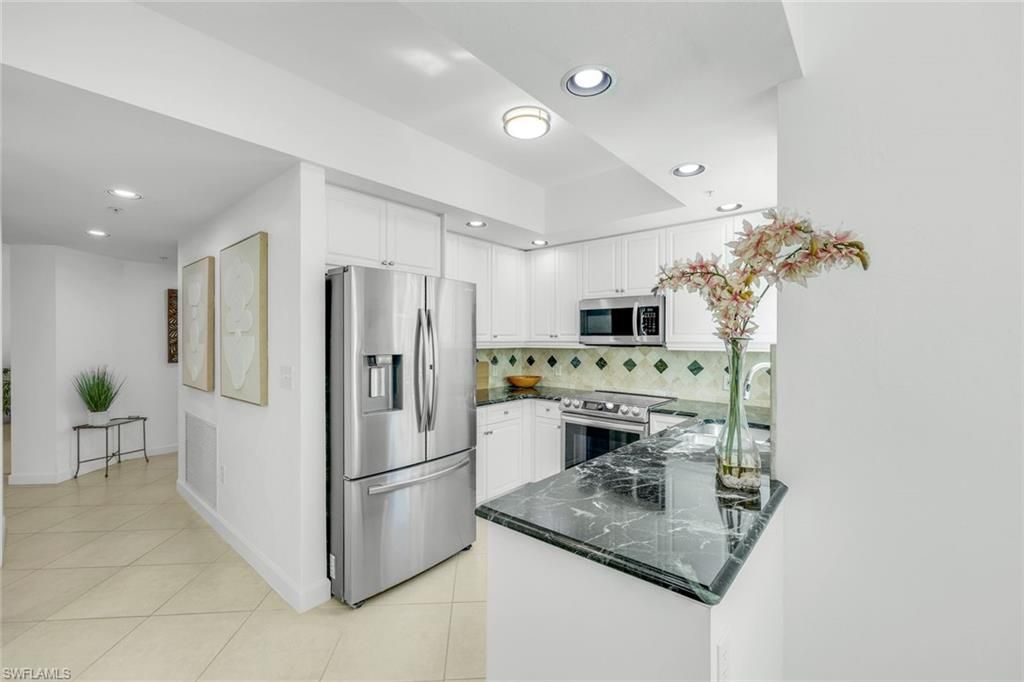 315 Dunes Blvd, Unit 201, Naples, FL 34110 Photo