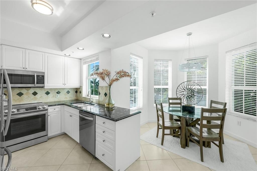 315 Dunes Blvd, Unit 201, Naples, FL 34110 Photo