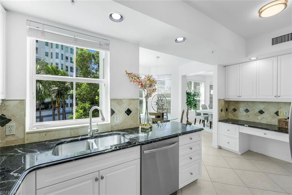 315 Dunes Blvd, Unit 201, Naples, FL 34110 Photo