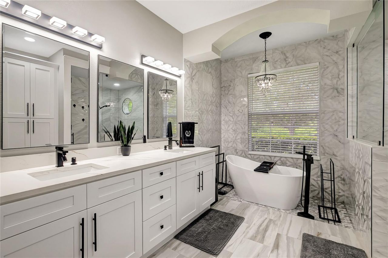 808 River Hammock Boulevard, Brandon, FL 33511 Photo