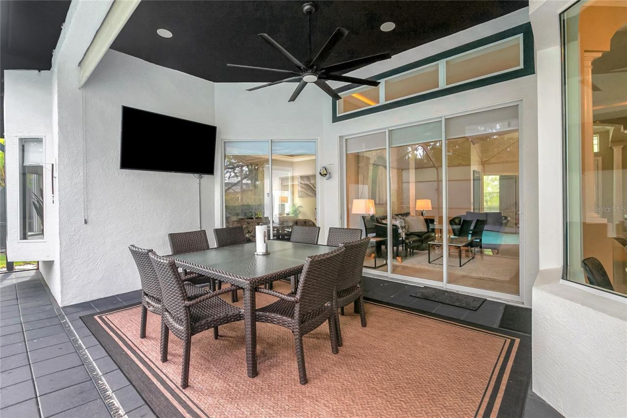 808 River Hammock Boulevard, Brandon, FL 33511 Photo