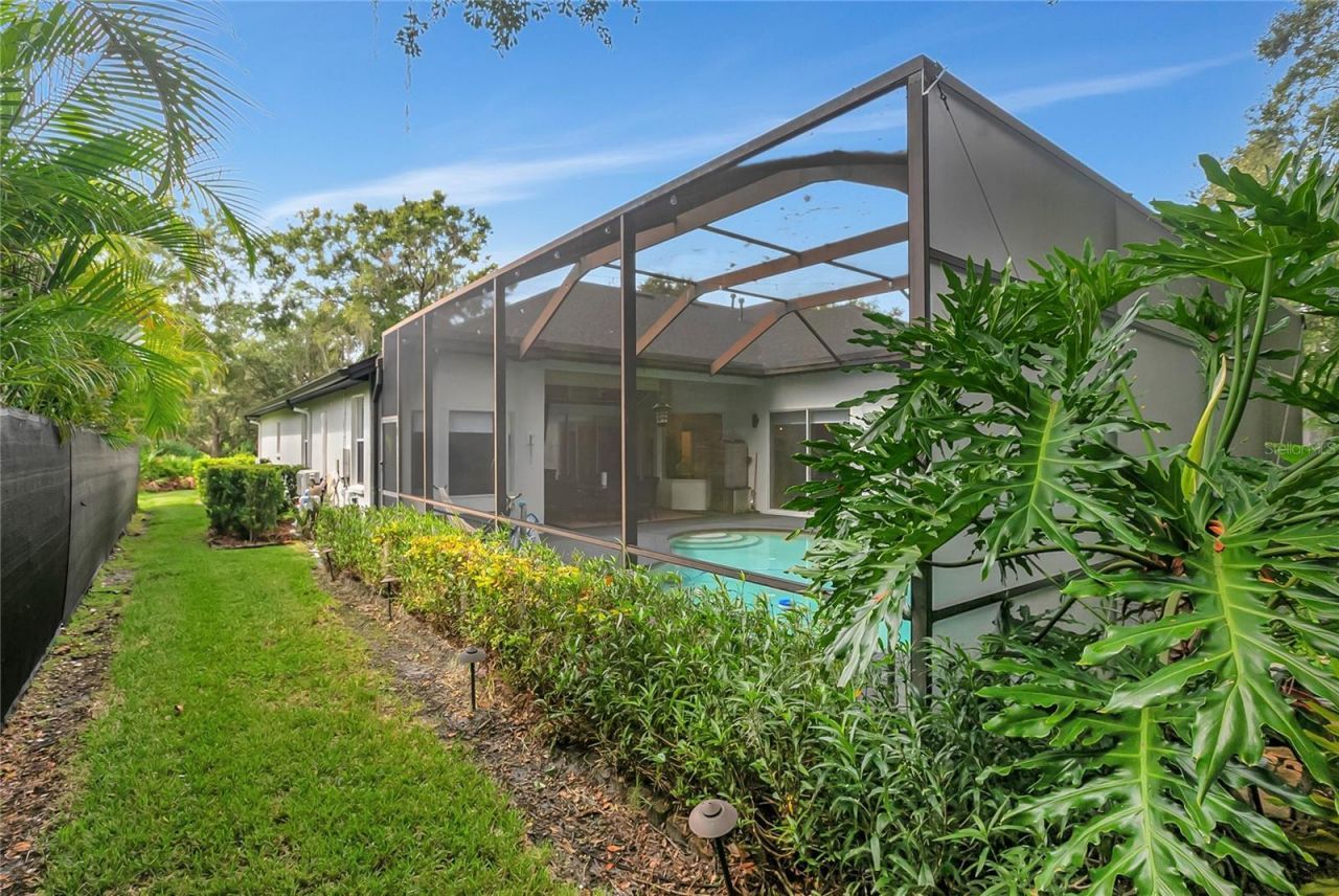 808 River Hammock Boulevard, Brandon, FL 33511 Photo