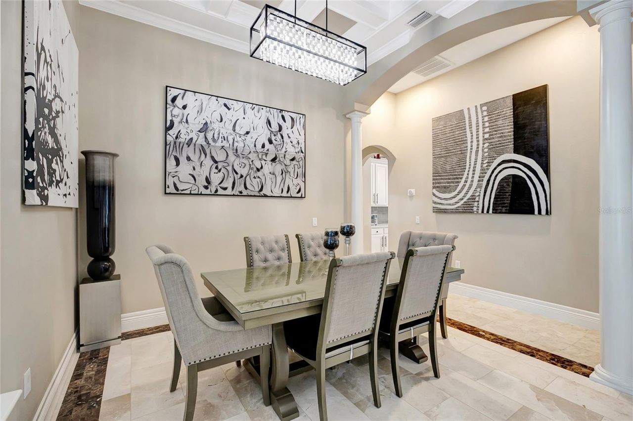 808 River Hammock Boulevard, Brandon, FL 33511 Photo