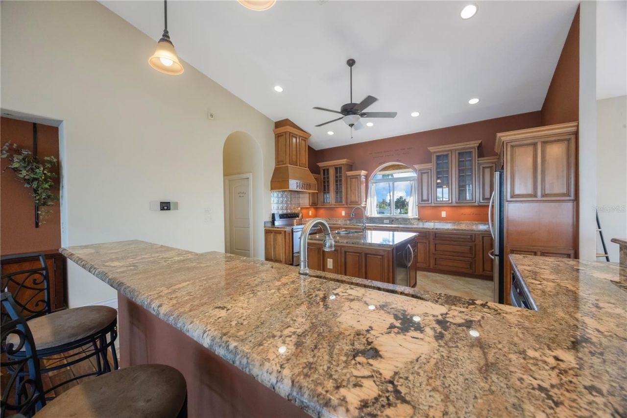 736 Pruitt Drive, Madeira Beach, FL 33708 Photo