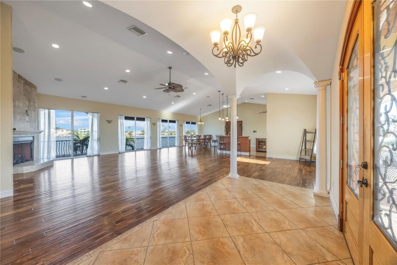 736 Pruitt Drive, Madeira Beach, FL 33708 Photo