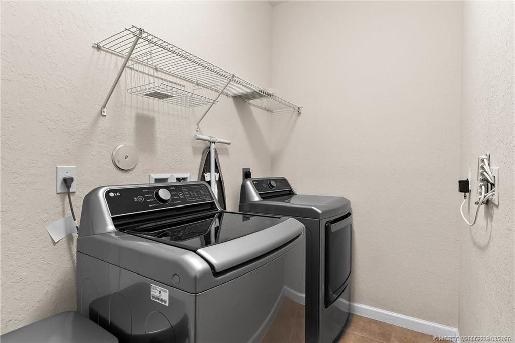 5338 SW Longspur Lane, Palm City, FL 34990 Photo