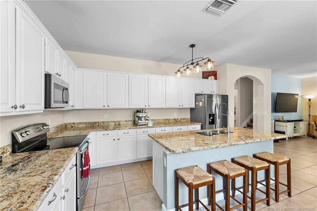 5338 SW Longspur Lane, Palm City, FL 34990 Photo