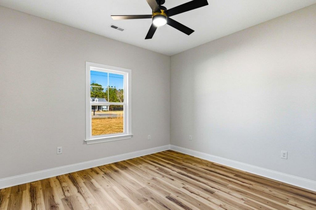 409 St. John Rd. Photo 17