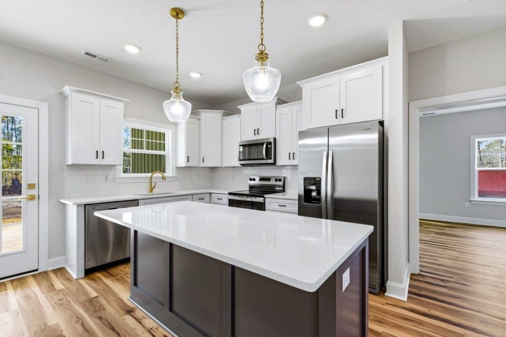 409 St. John Rd. Photo 8