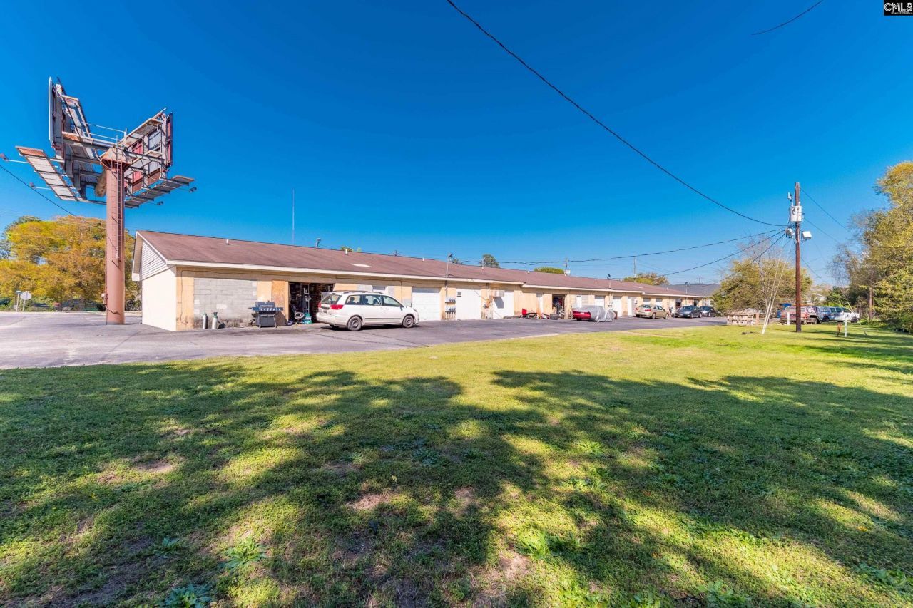 4265 Augusta Road  Photo 8