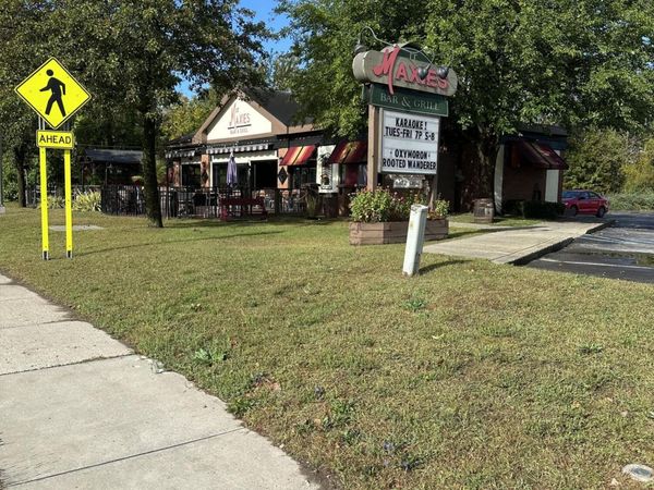 240-242 Wolf Road, Colonie, NY 12205